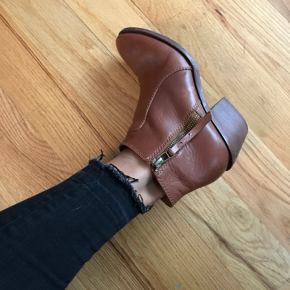 Madewell The Janice Boot in English Saddle
